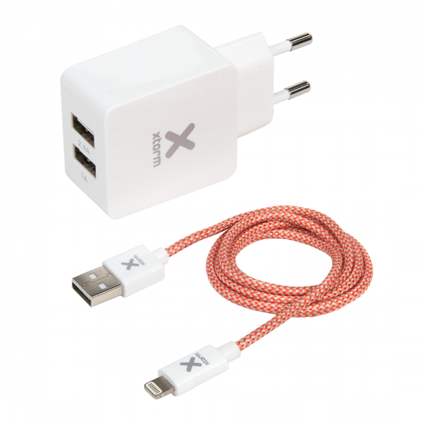 CX004 Xtorm Lightning cable + AC Adapter